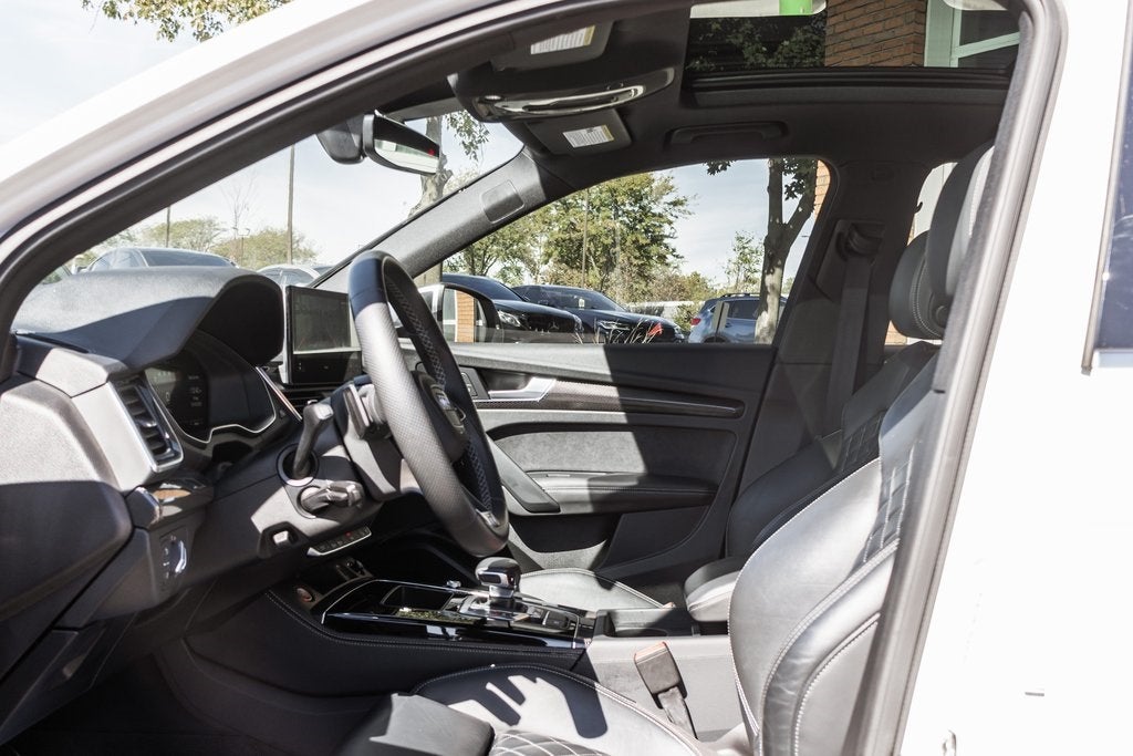 2023 Audi SQ5 Premium Plus quattro