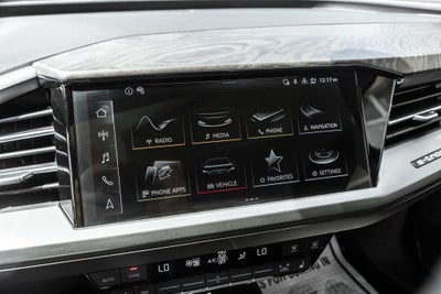 2024 Audi Q4 e-tron Premium Plus quattro