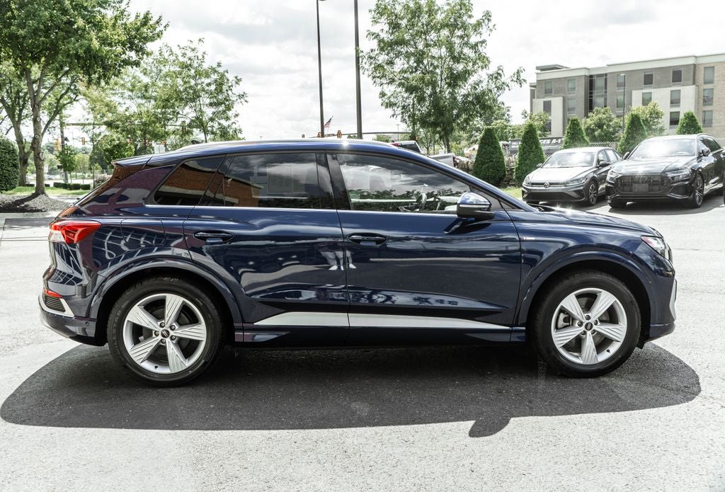 2024 Audi Q4 e-tron Premium Plus quattro