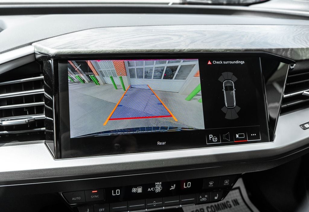 2024 Audi Q4 e-tron Premium Plus quattro