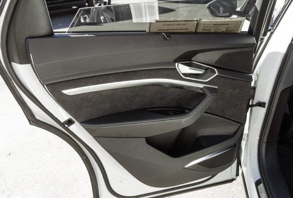 2021 Audi e-tron Prestige quattro