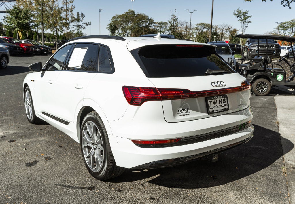 2021 Audi e-tron Prestige quattro
