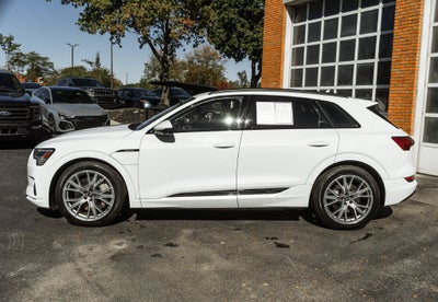 2021 Audi e-tron Prestige quattro