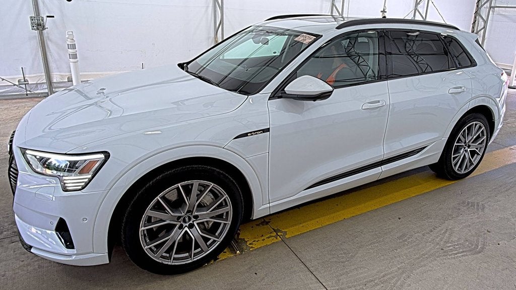 2021 Audi e-tron Prestige quattro