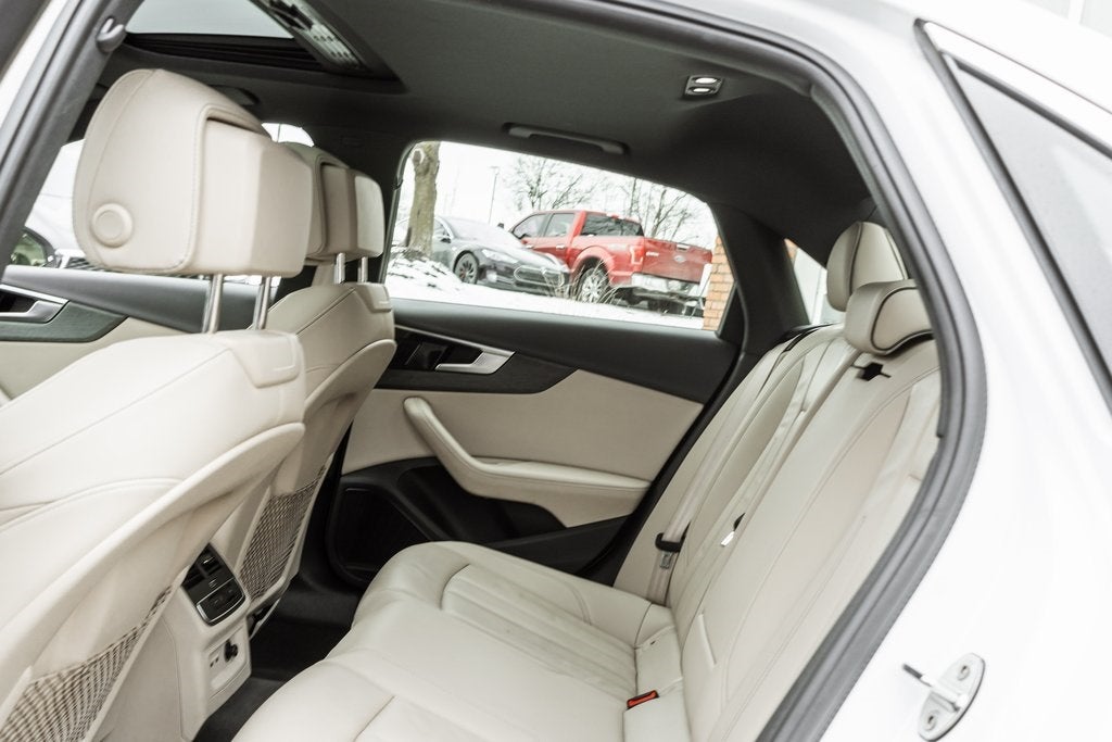 2023 Audi A4 45 S line Premium Plus quattro