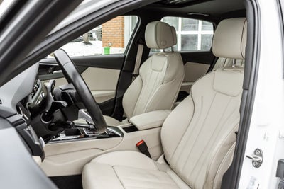 2023 Audi A4 45 S line Premium Plus quattro