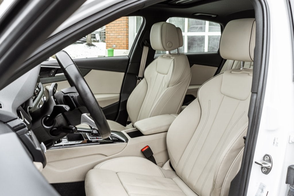 2023 Audi A4 45 S line Premium Plus quattro