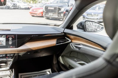 2022 Audi e-tron GT Premium Plus quattro