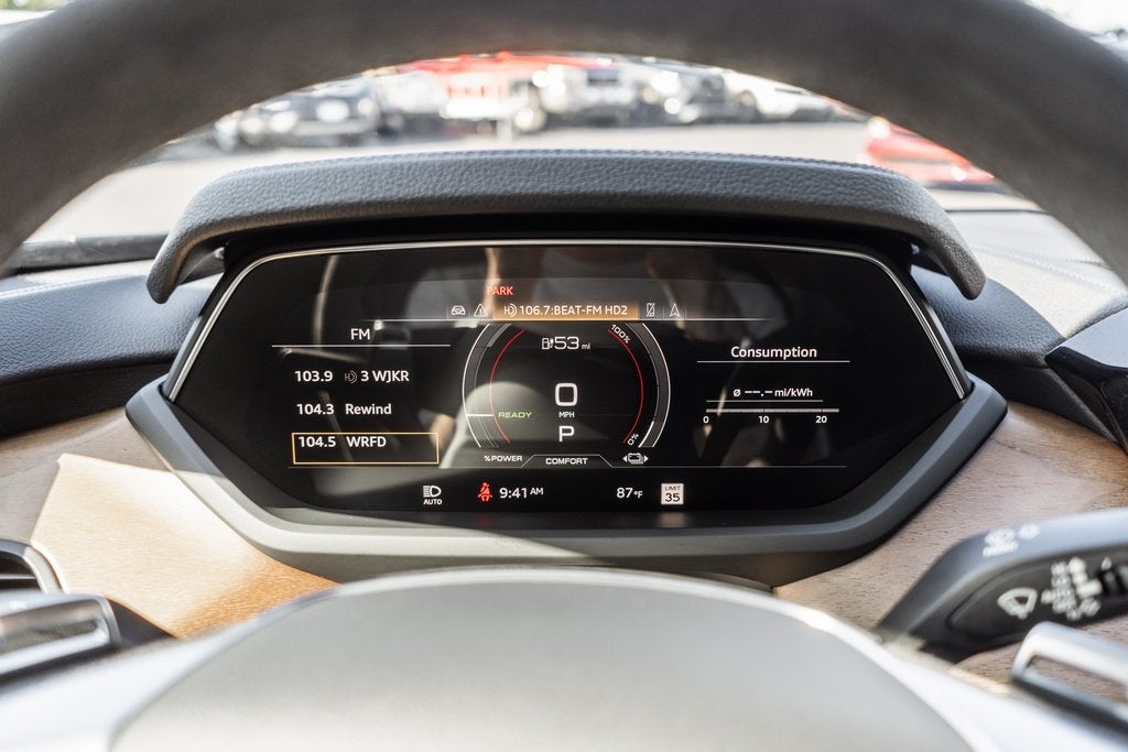 2022 Audi e-tron GT Premium Plus quattro