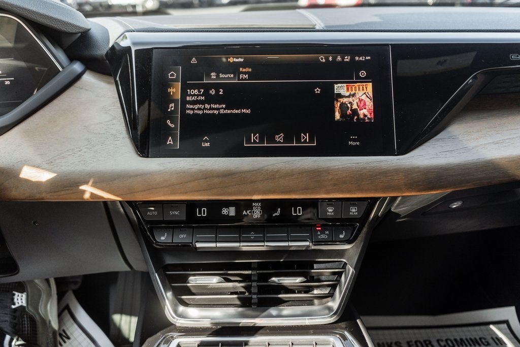 2022 Audi e-tron GT Premium Plus quattro