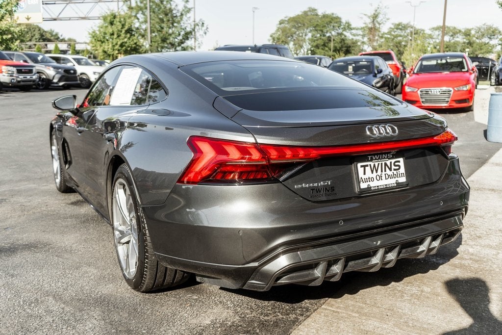 2022 Audi e-tron GT Premium Plus quattro
