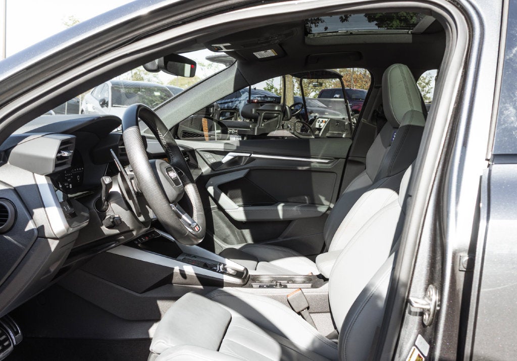 2023 Audi S3 2.0T Prestige quattro