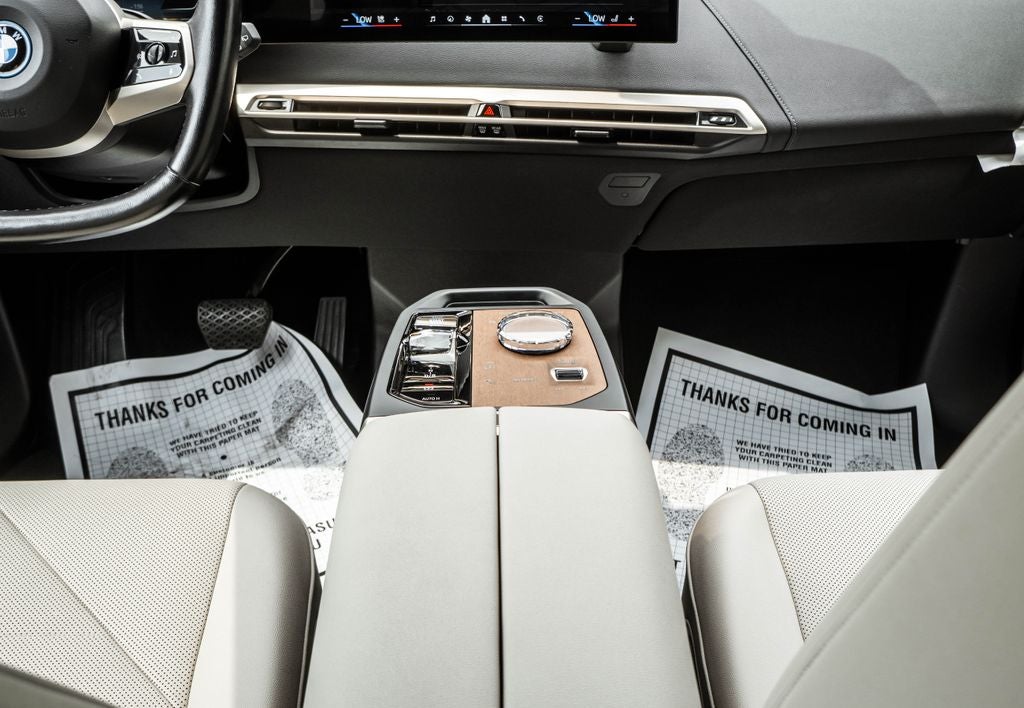2024 BMW iX xDrive50