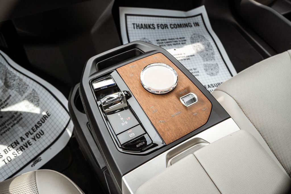 2024 BMW iX xDrive50