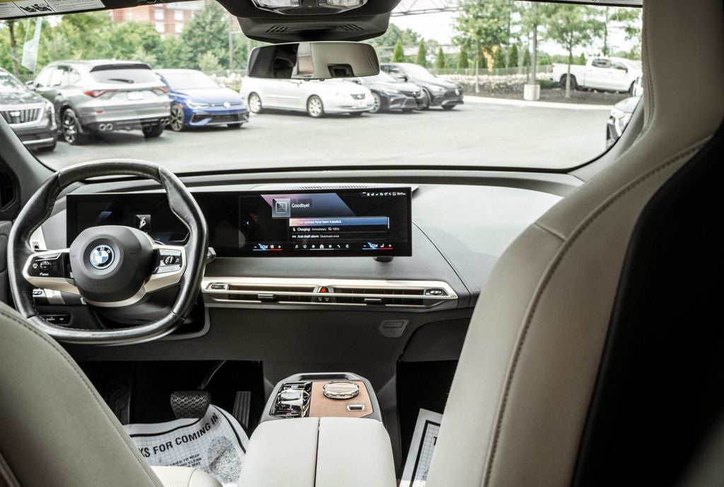 2024 BMW iX xDrive50