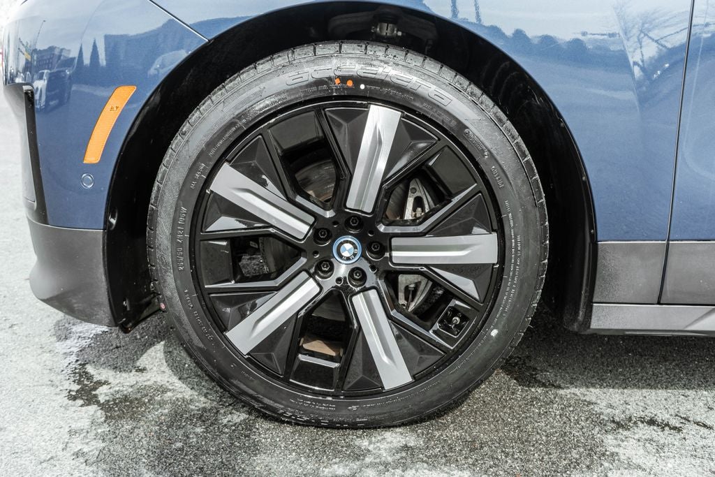 2023 BMW iX xDrive50