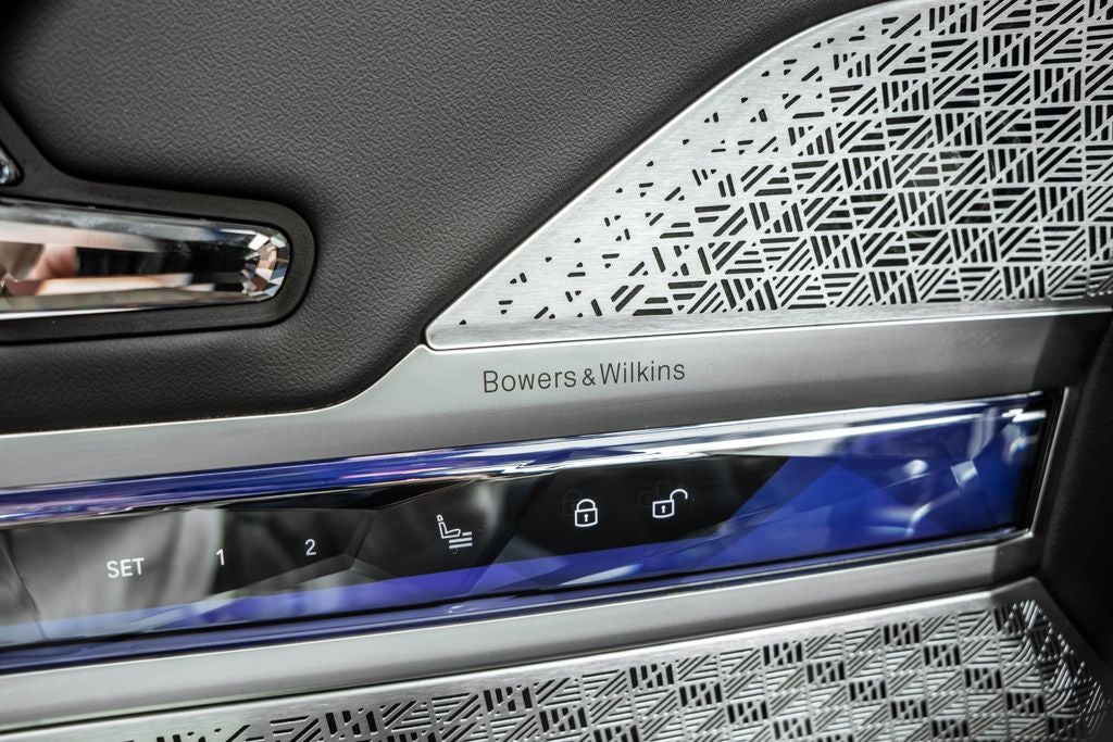 2023 BMW 7 Series 760i xDrive