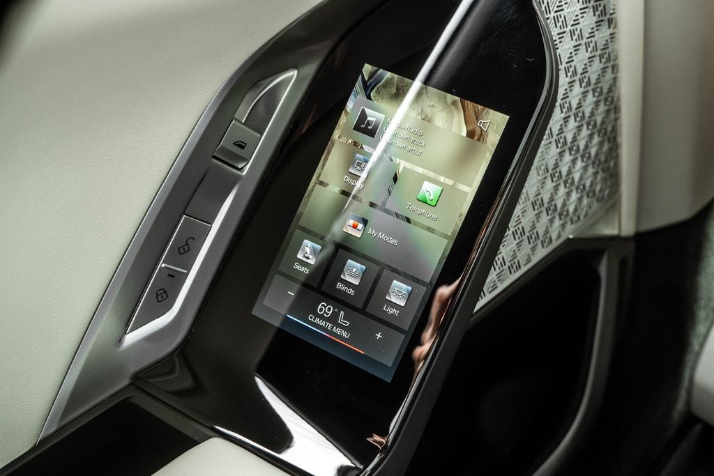 2023 BMW 7 Series 760i xDrive