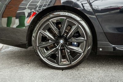 2023 BMW 7 Series 760i xDrive