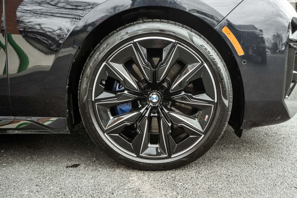 2023 BMW 7 Series 760i xDrive