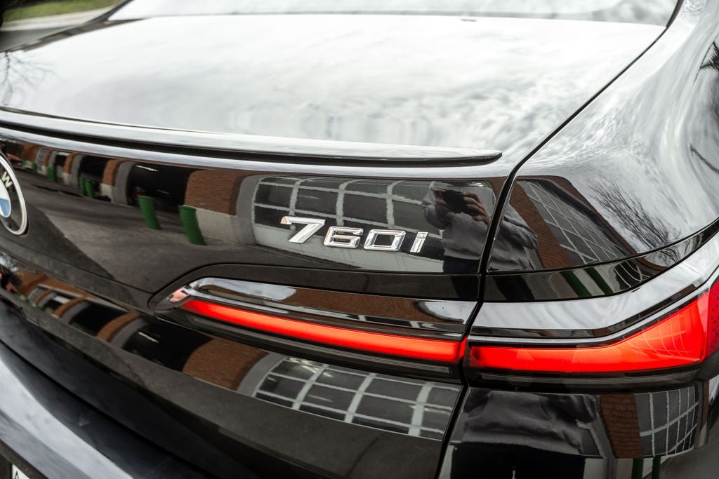 2023 BMW 7 Series 760i xDrive