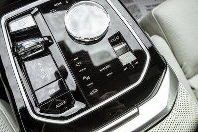 2023 BMW 7 Series 760i xDrive