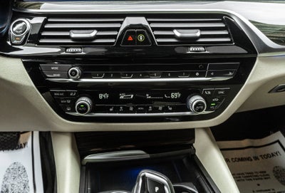 2021 BMW 5 Series 530i