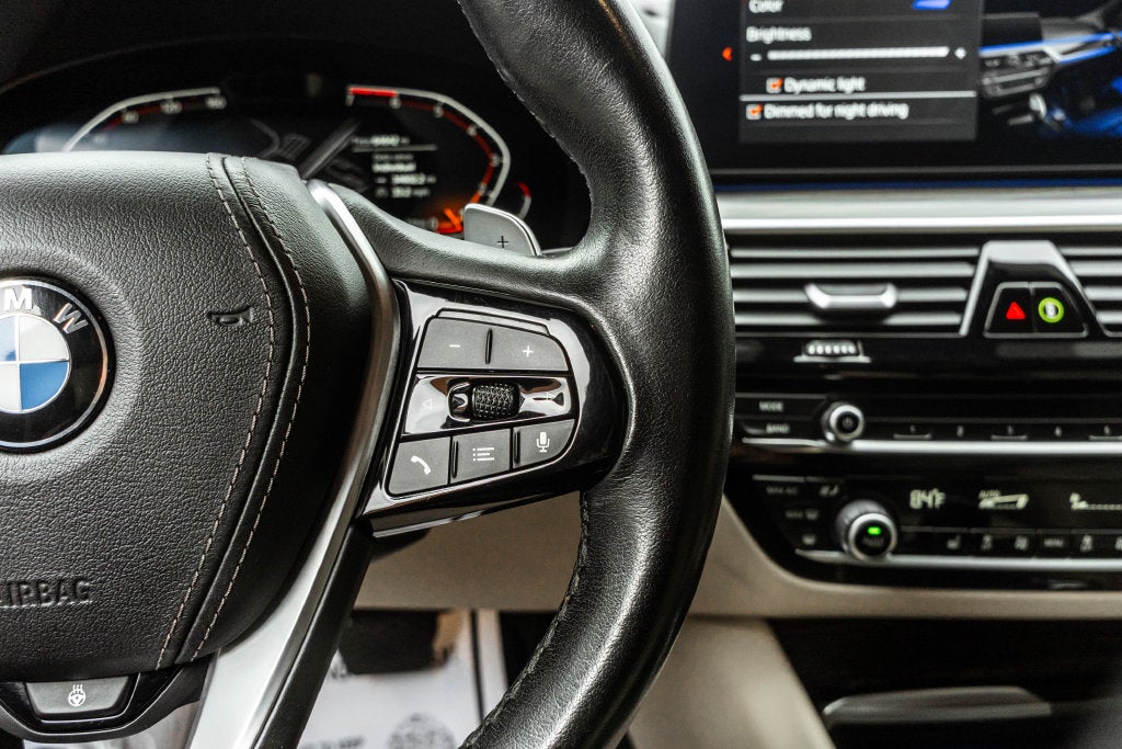 2021 BMW 5 Series 530i