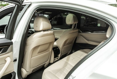 2021 BMW 5 Series 530i