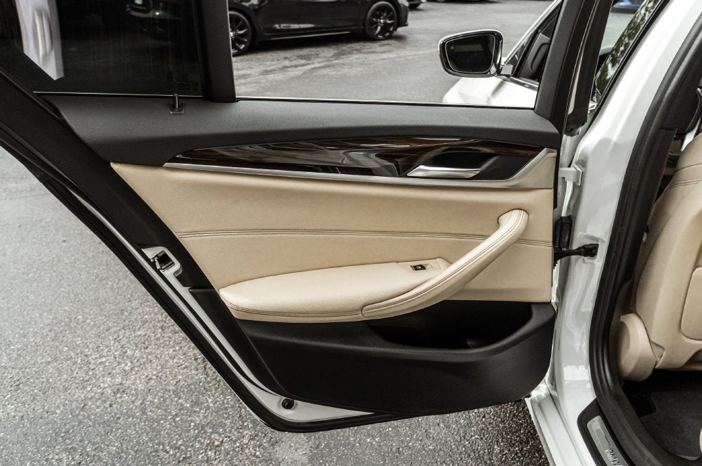 2021 BMW 5 Series 530i