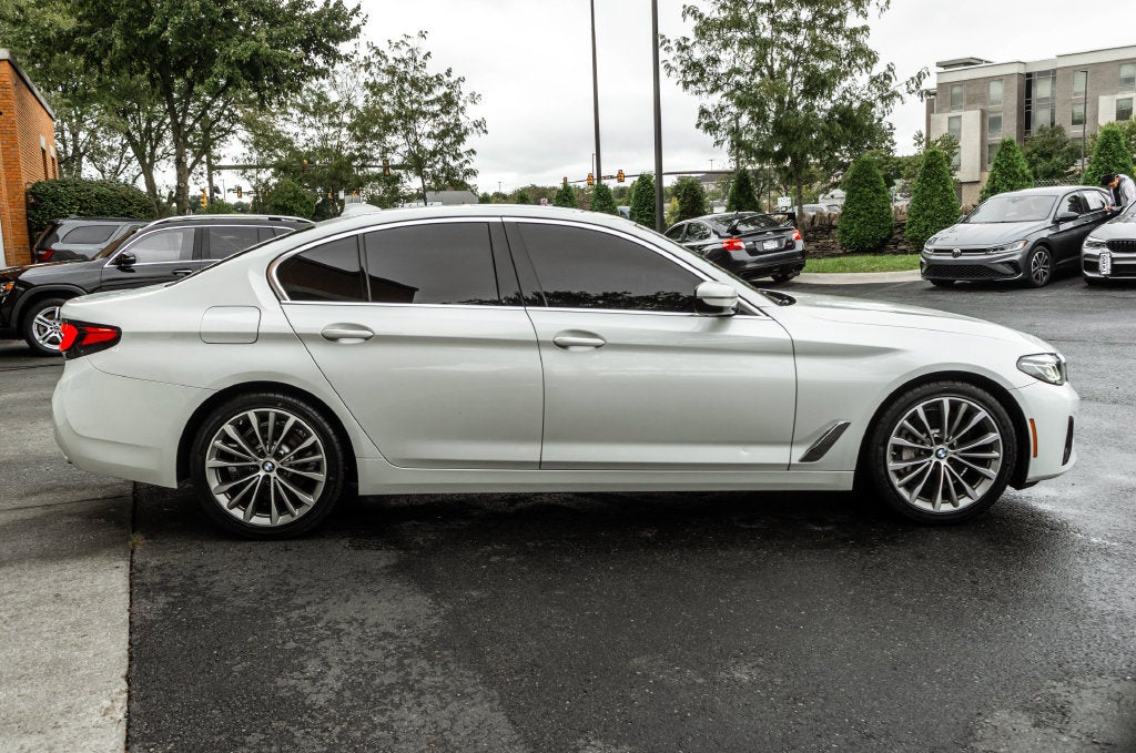 2021 BMW 5 Series 530i