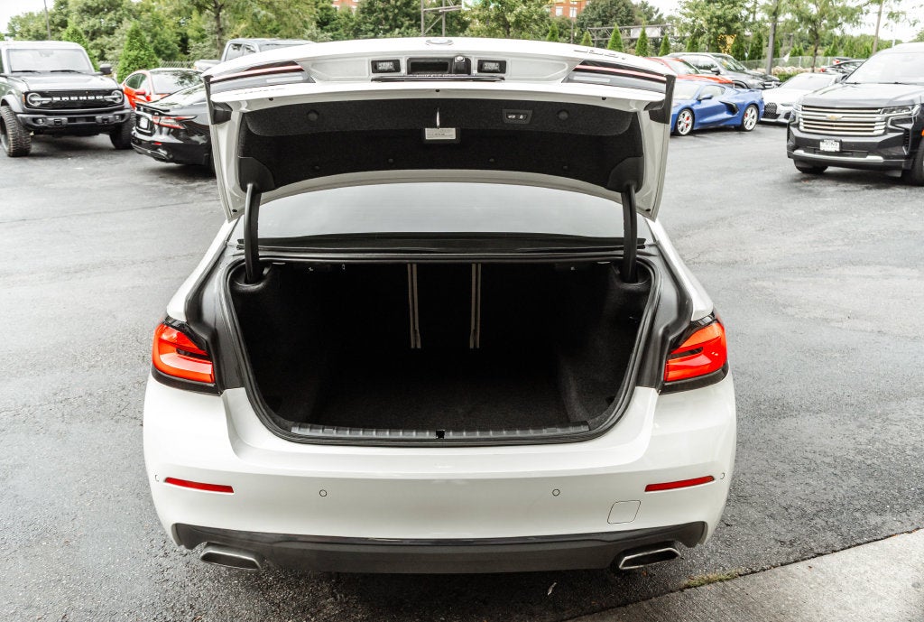 2021 BMW 5 Series 530i