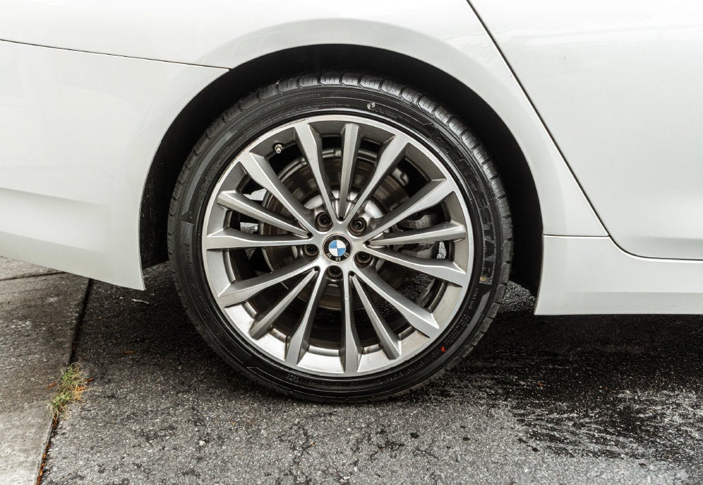 2021 BMW 5 Series 530i