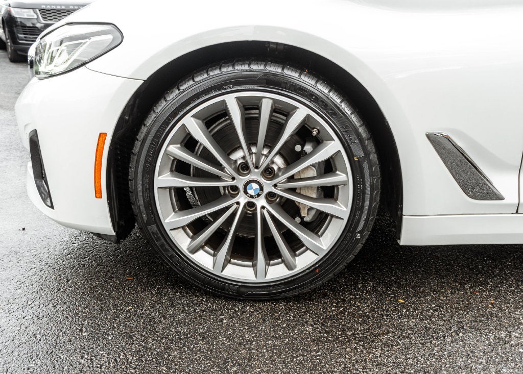 2021 BMW 5 Series 530i