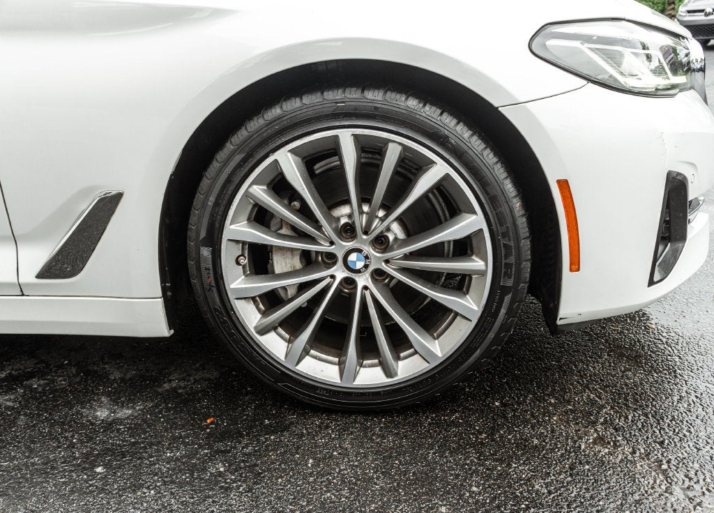 2021 BMW 5 Series 530i