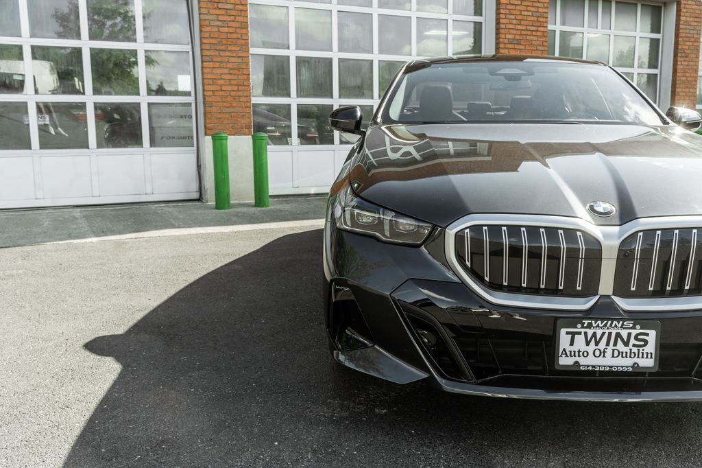 2026 BMW 5 Series 530i xDrive