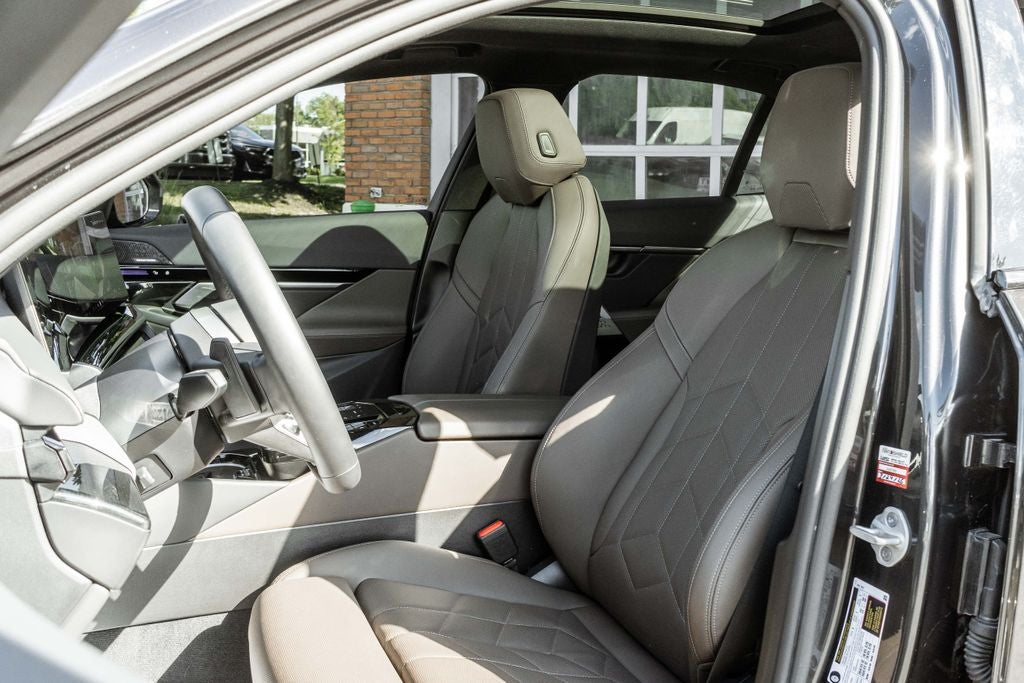 2026 BMW 5 Series 530i xDrive