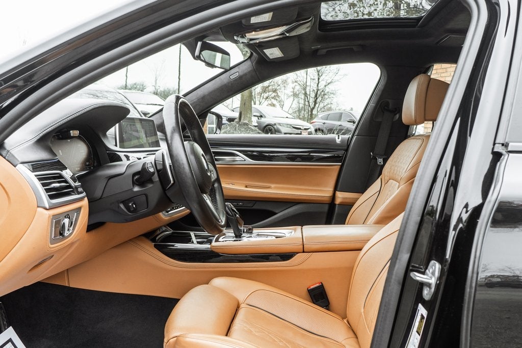 2022 BMW 7 Series 750i xDrive