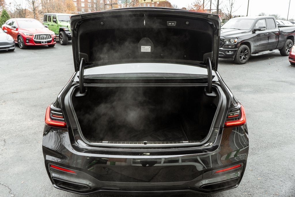 2022 BMW 7 Series 750i xDrive