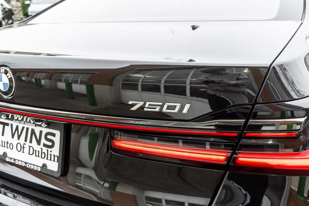 2022 BMW 7 Series 750i xDrive