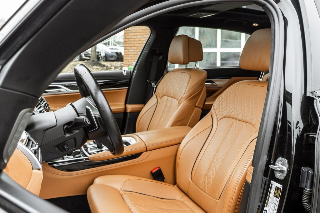 2022 BMW 7 Series 750i xDrive