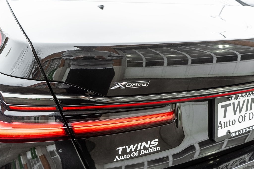 2022 BMW 7 Series 750i xDrive