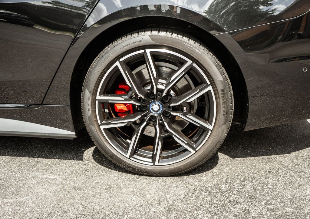 2023 BMW i4 M50