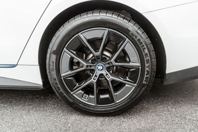 2023 BMW i4 eDrive35