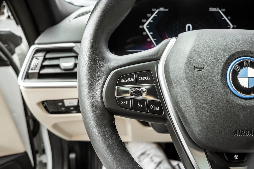 2023 BMW i4 eDrive35
