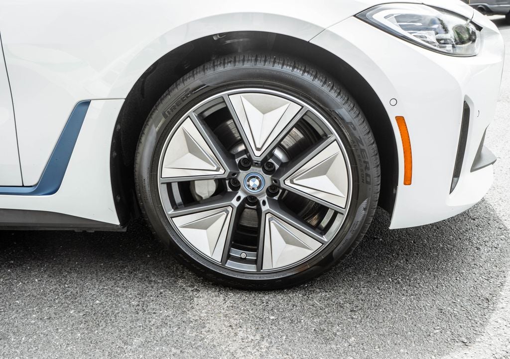 2023 BMW i4 eDrive35