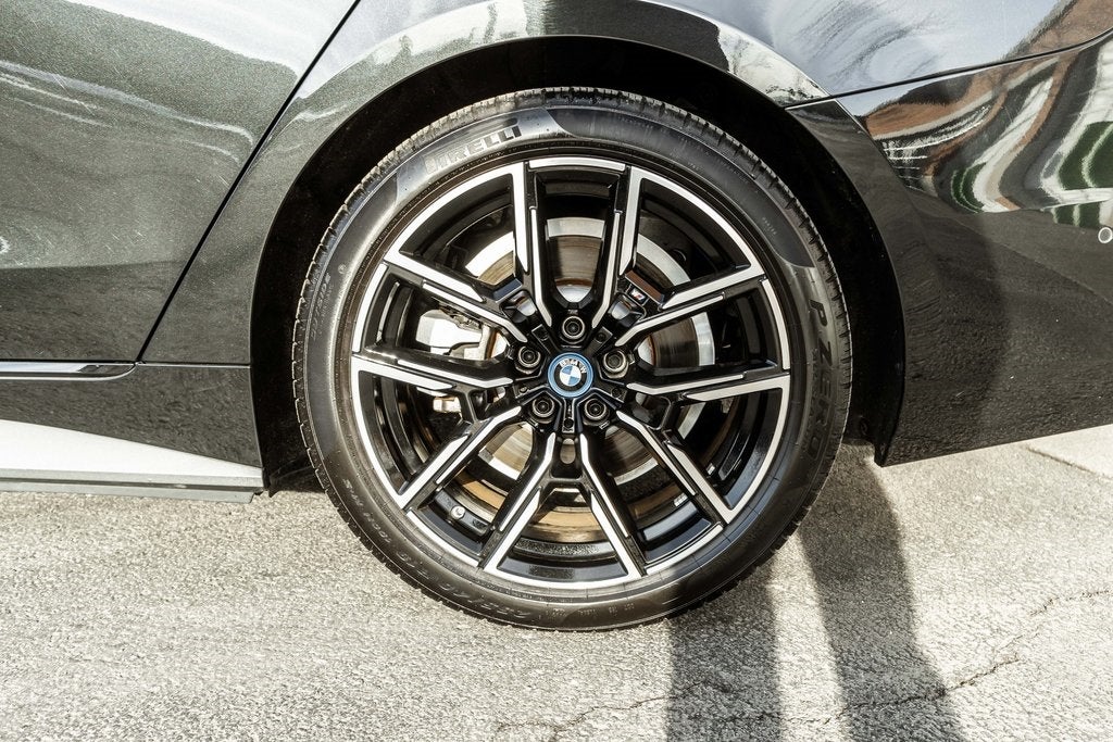 2024 BMW i4 xDrive40 M SPORT