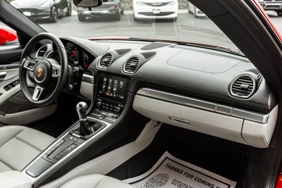 2017 Porsche 718 Cayman Base