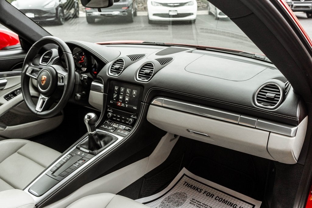 2017 Porsche 718 Cayman Base