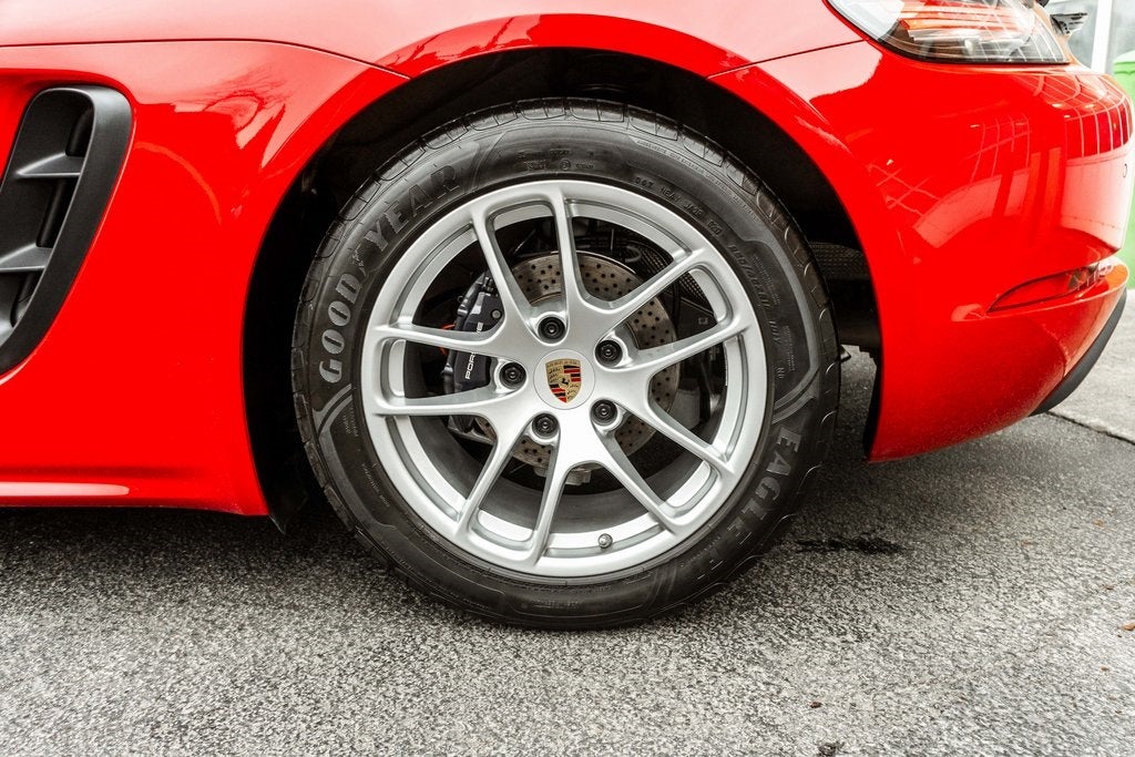 2017 Porsche 718 Cayman Base